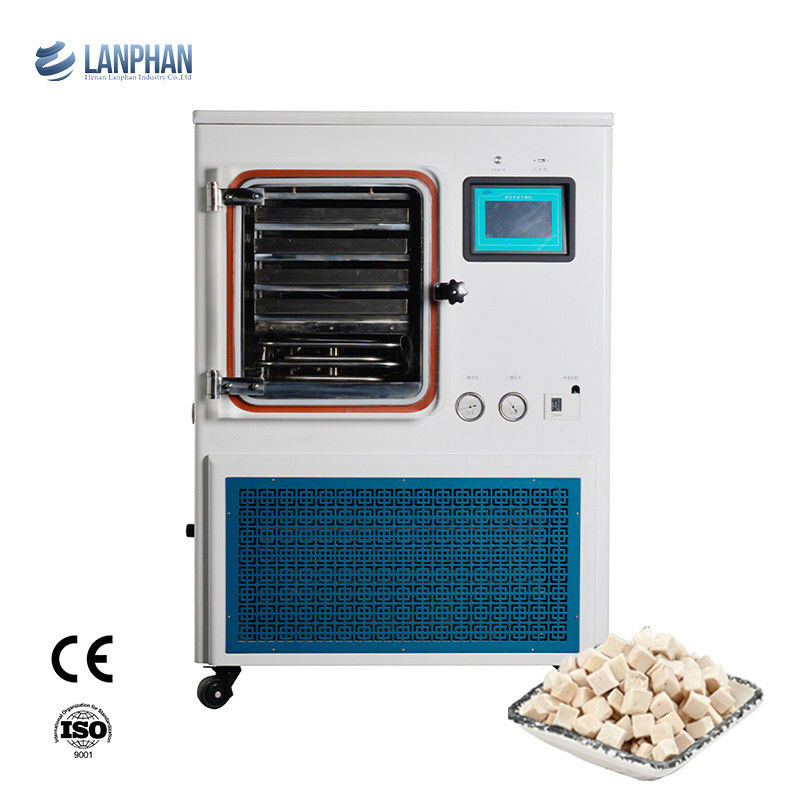 Lyophilisateur de laboratoire avec une surface de lyophilisation de 0,4 m², un système refroidi par air et une capacité de condensation de 6 kg/24h